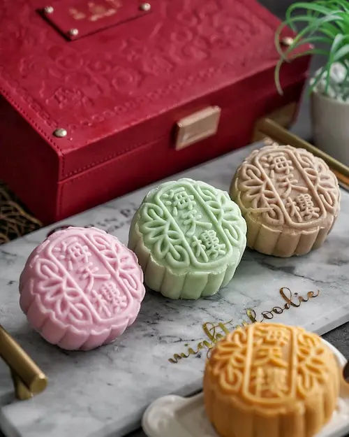 20 Best Mooncake Singapore Options [2024] Hyperspace Singapore